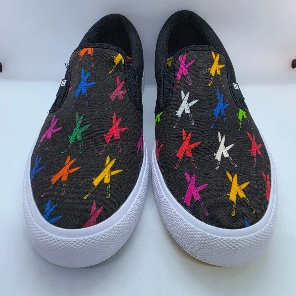 DC Shoes Andy Warhol Manual Slip-On Mens 8 Black Multi Knives Print ADYS300714